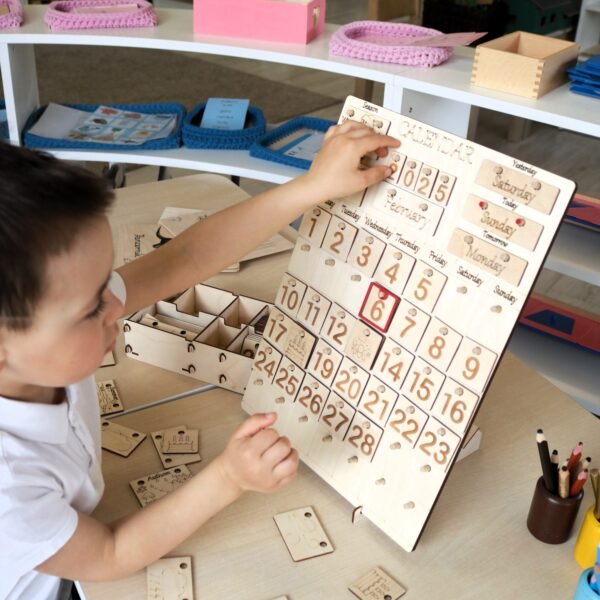 Kalendarz Montessori - obrazek 3