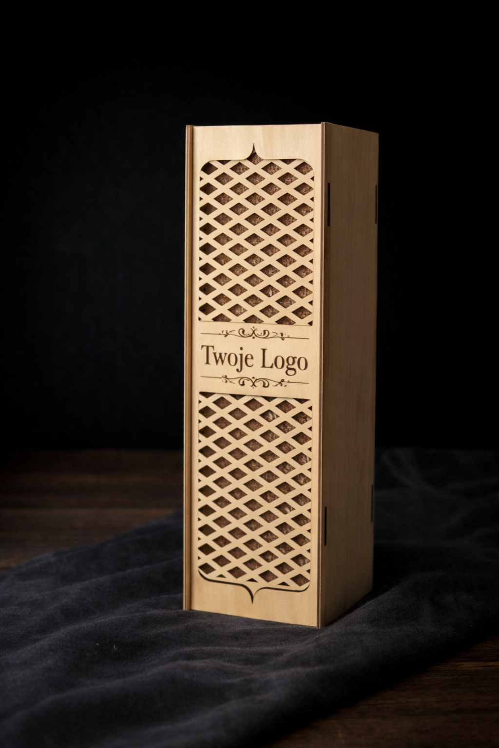 Wyjątkowy upominek – eleganckie drewniane pudełko na butelkę (Model C)