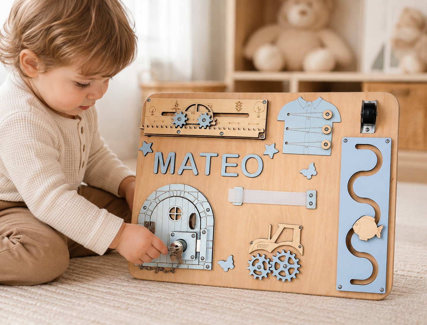 Personalizowana Tablica Manipulacyjna Montessori z Imieniem Dziecka – 30 × 40 cm